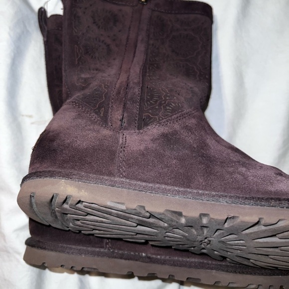 UGG Boots Australia Cottage Eyelet Brown Suede Leather Zip Up Shoes  sz 7 - Picture 3 of 10